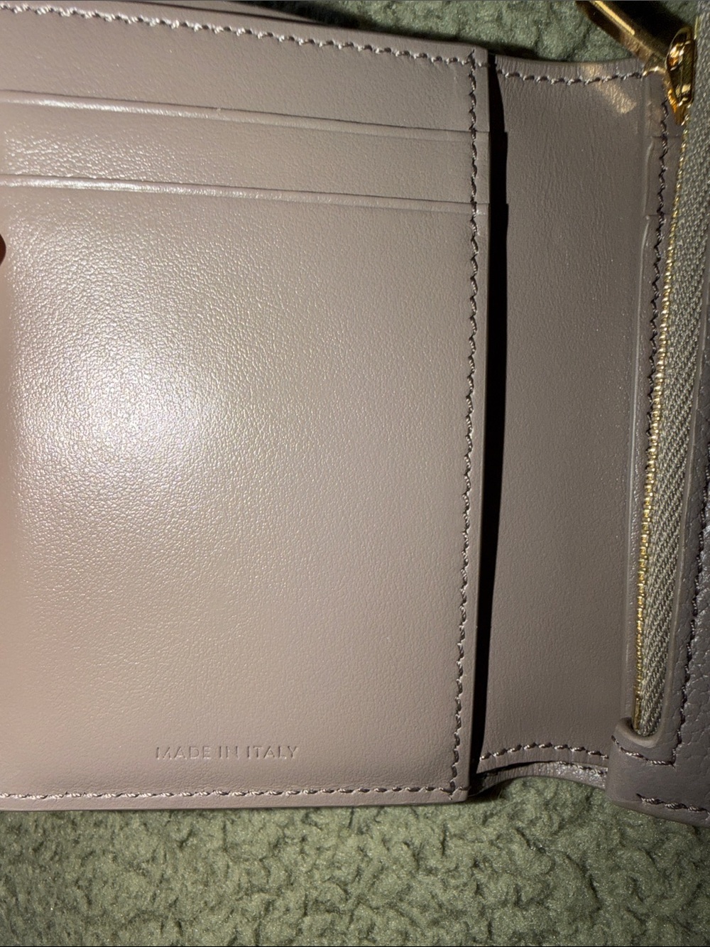 Celine FINE STRAP WALLET NINO IN SUPPLE GRAINED CALFSKIN - Picture 5 of 13